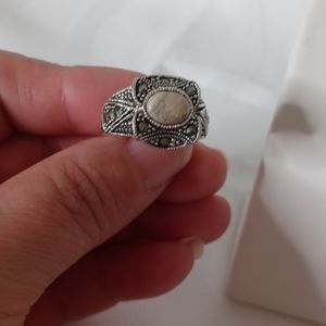 COPY - Beige ring with art deco